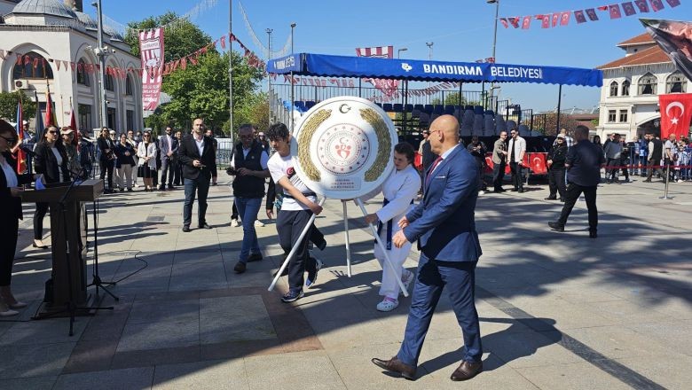 Bandırma'da 19 Mayıs Coşkuyla Kutlandı