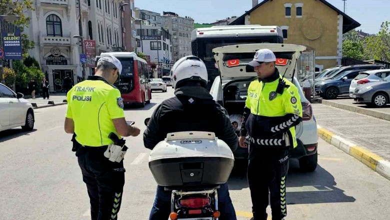 Karayolları Trafik Kanunu Sil Baştan!