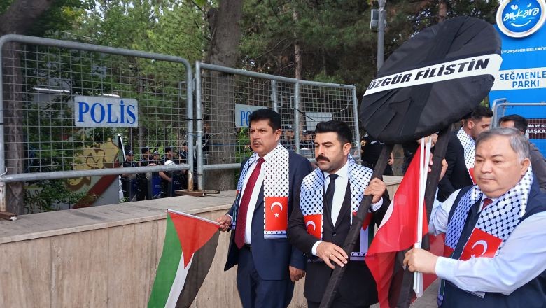 Sendikalardan İsrail Büyükelçiliği Önünde Protesto 