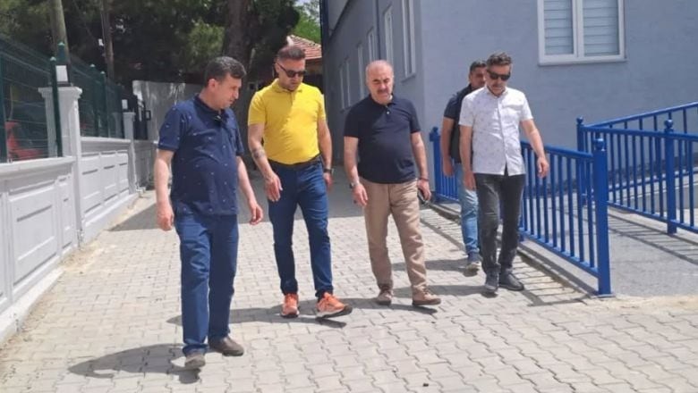 Edremit'te Eğitime Hayırsever Desteği Sürüyor 
