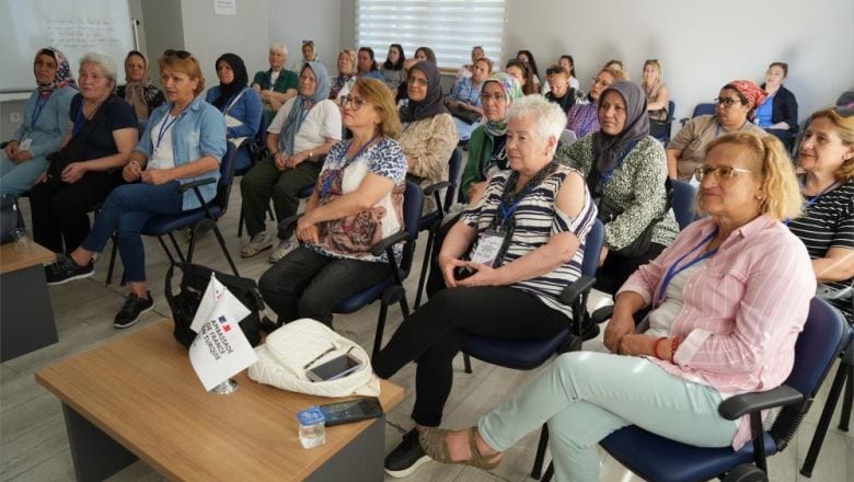 Kadınlara Yerel Yönetim Eğitimi: Katılım Rekor Kırdı!