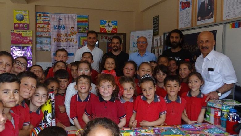 Balıkesir Üniversitesi’nden Köy Okuluna Eğitim Desteği 