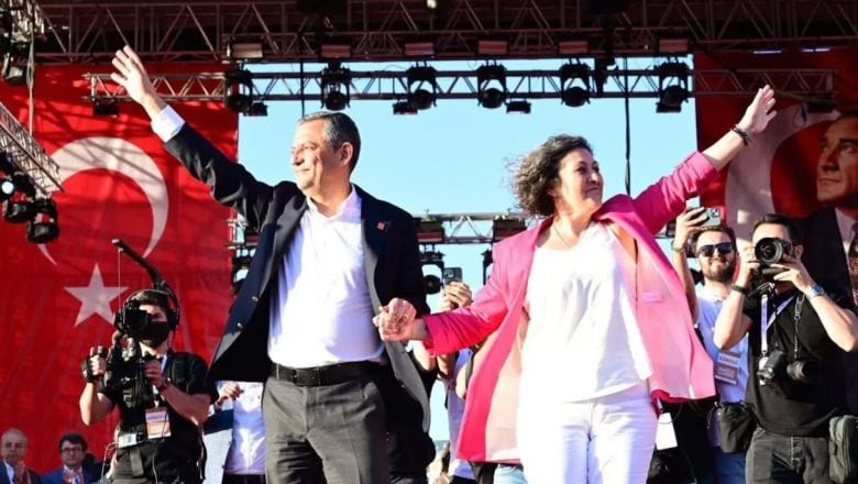 Köybaşı, Özgür Özel’in İzmir Mitingine Katıldı 