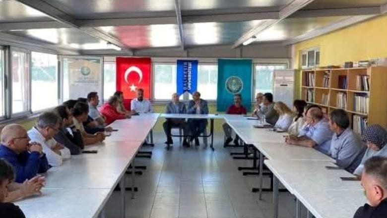 Edremit MYO’da Devir Teslim Töreni Gerçekleşti 