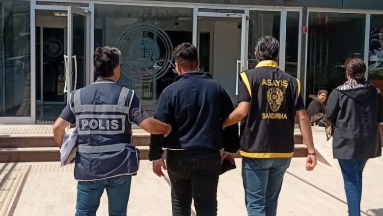  Bandırma’da Dolandırıcılık Girişimi Polis Suçüstü Yakaladı