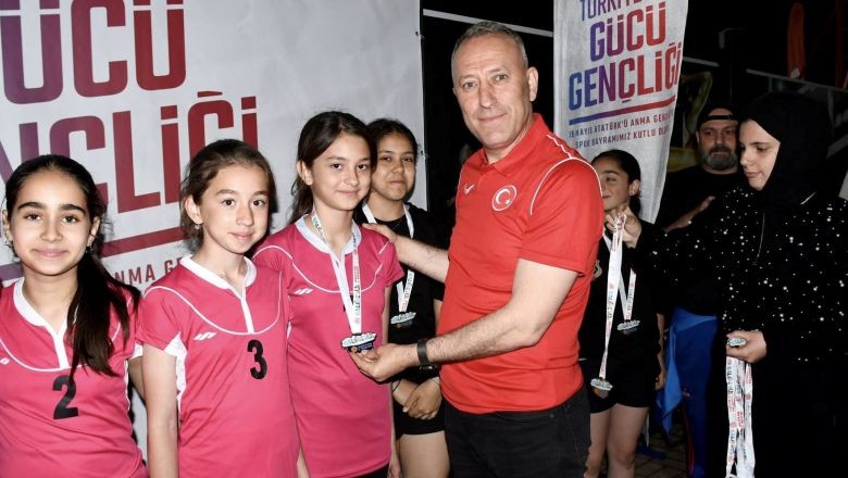 Gençlik Haftası Renkli Etkinliklerle Kutlandı 