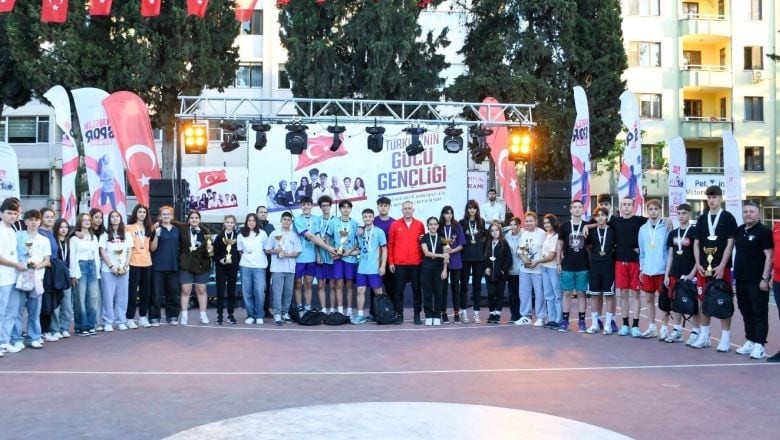 Gençlik Haftası Renkli Etkinliklerle Kutlandı 