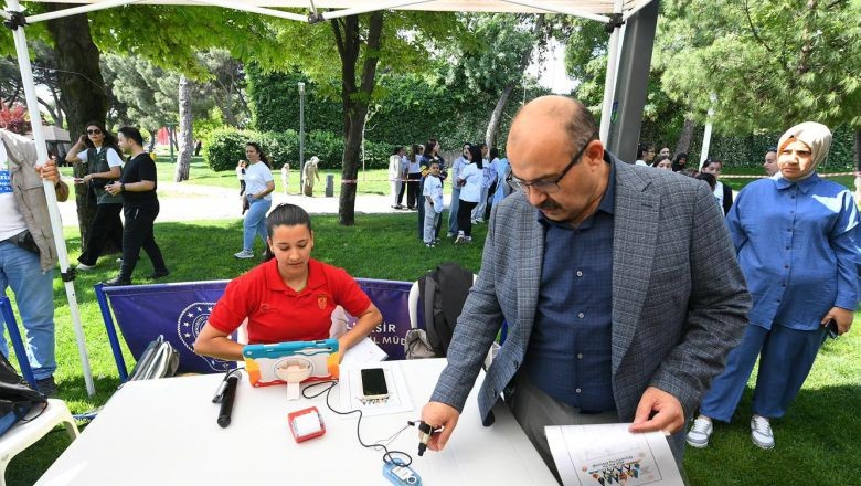 Vali Ustaoğlu, Aile Yılı Kapsamındaki Oryantiring Etkinliğine Katıldı