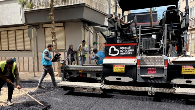 Büyükşehir’den Erdek’e tam kapsamlı yol ve altyapı yatırımı