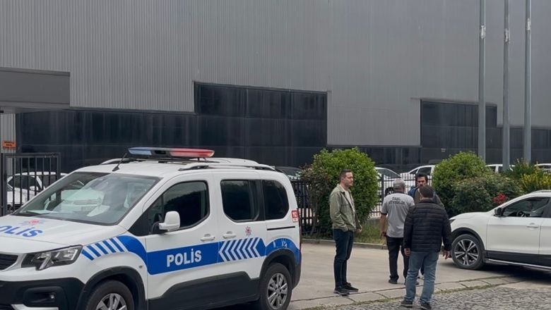 İş makinesinin altında kalan işçi hayatını kaybetti 