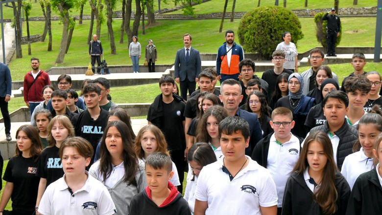 41 Bayrak Adam’a Vefa 