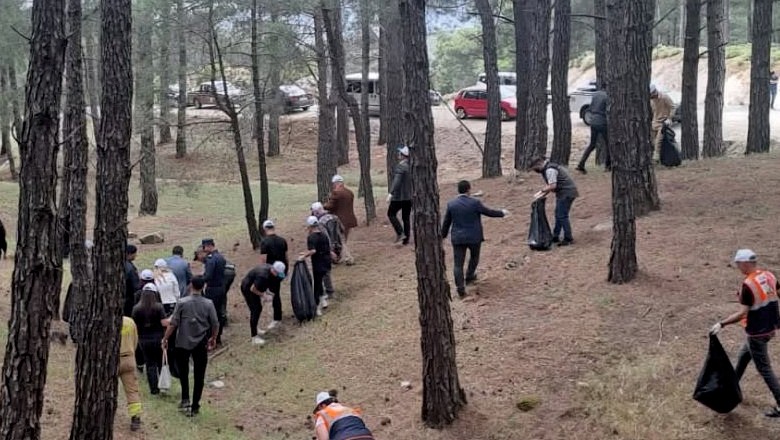 Edremit’te Genç Yürekler Ormanı Korumak İçin Buluştu