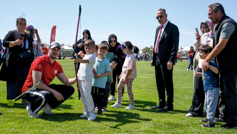 Balıkesir’de Özel Sporculara Şenlikli Kutlama 