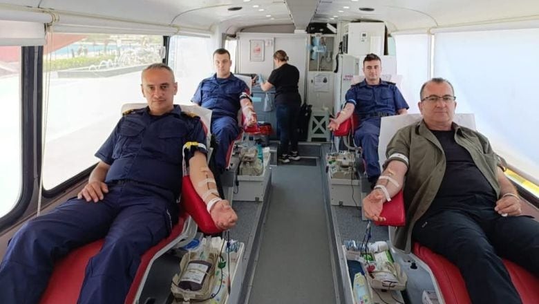 Sahil Güvenlik'ten Kızılay'a Anlamlı Destek
