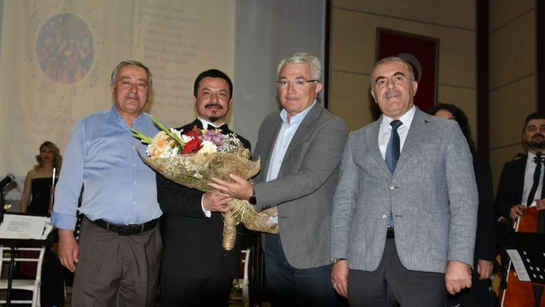 Balıkesir Maarif Orkestrası'ndan Sanat Dolu Bir Gece