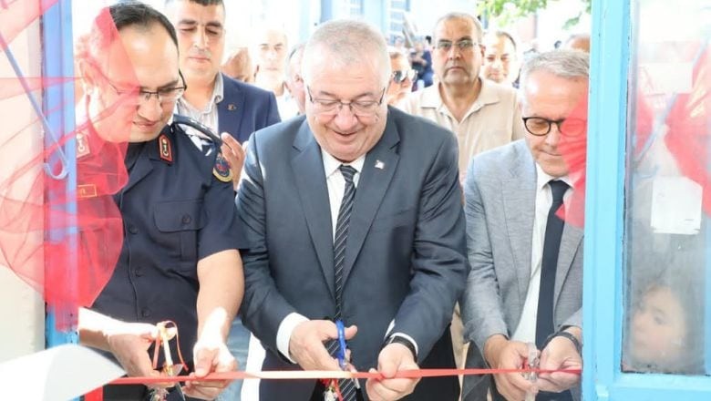 Edremit’te Yıl Sonu Sergisi Görkemli Törenle Açıldı