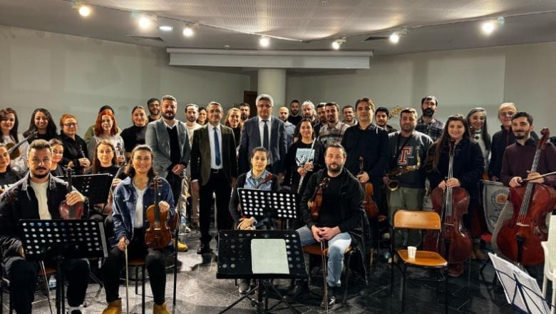Balıkesir Maarif Orkestrası’ndan Müzik Ziyafeti