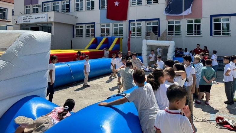 Balıkesir'in Okullarında Yıl Sonu Etkinlikleri Başladı