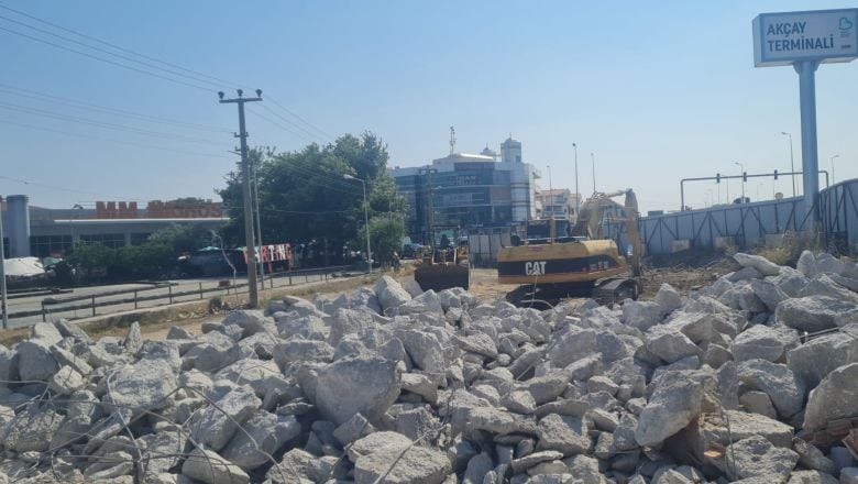 Mühürlenen İnşaat Yıkıldı, Gözler Başkan Ertaş’ta