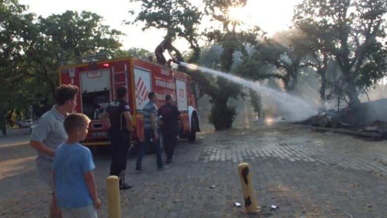 Balıkesir'de Alevler Rüzgarla Yayıldı!