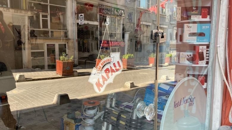 Balıkesir’de Kepenkler Kapalı!