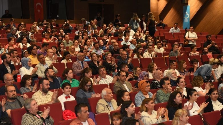  BAÜN Çocuk Korosundan Sanat ve Başarı Dolu Bir Yıl