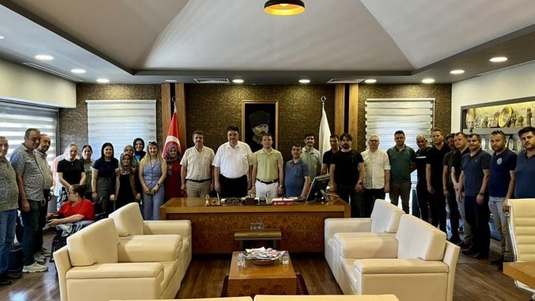 Başkan Ersoy, Belediye Personeliyle Bayramlaştı