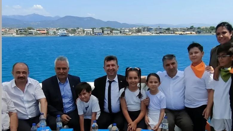 Edremit’te Çevre Haftası’nda Öğrencilerden Anlamlı Etkinlik