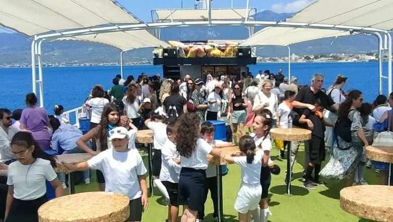Edremit’te Çevre Haftası’nda Öğrencilerden Anlamlı Etkinlik