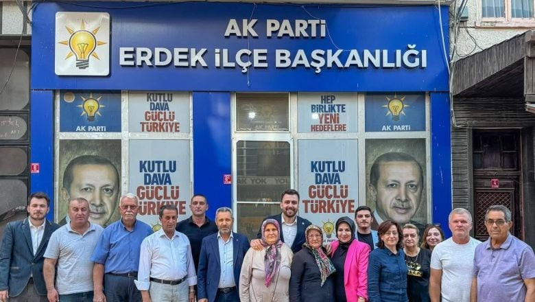 AK Parti Balıkesir Milletvekili Öztaylan’dan Erdek Teşkilatına Bayram Ziyareti