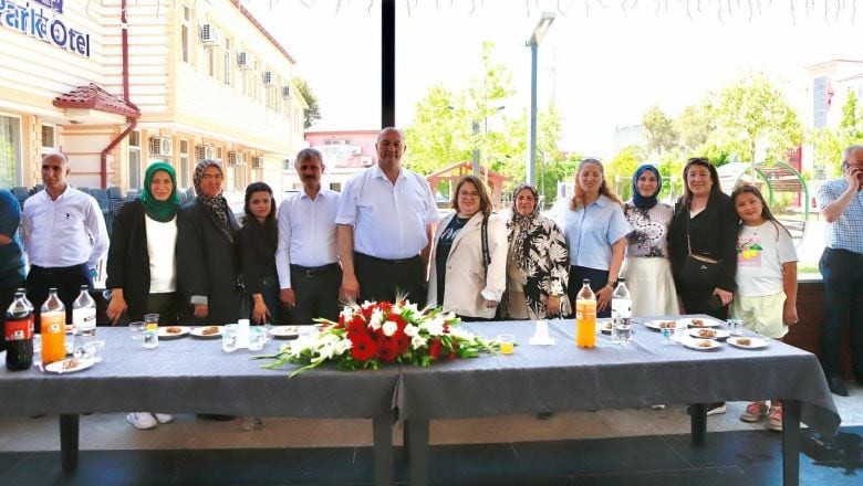  Başkan Göksel, Bayramda Vatandaşlarla Buluştu