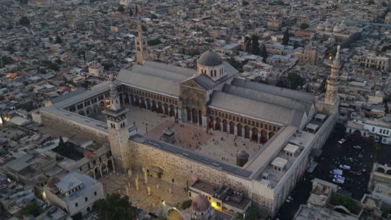  İslam Dünyası Kurban Bayramı’na Dualarla Başladı