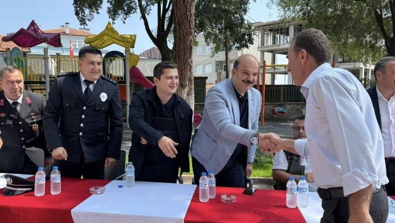 İvrindi’de Bayramlaşma Törenine Yoğun Katılım 