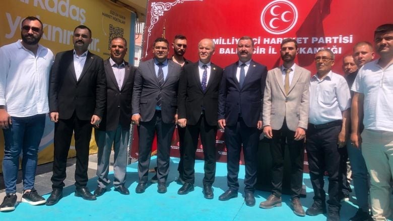 MHP Balıkesir’de Bayramlaşma Programı Düzenledi 