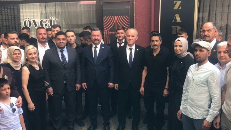 MHP Balıkesir’de Bayramlaşma Programı Düzenledi 