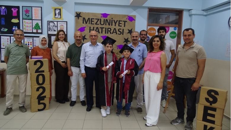 Havran’da Özel Kalpler Mezuniyetle Gülümsedi 