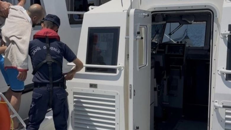 Ayvalık Açıklarında Rahatsızlanan Kişi Sahil Güvenlik Ekiplerince Tahliye Edildi