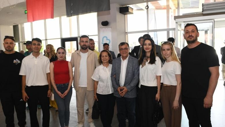 Başkan Hakan Şehirli, CHP Bayramlaşma Programında Partililerle Buluştu