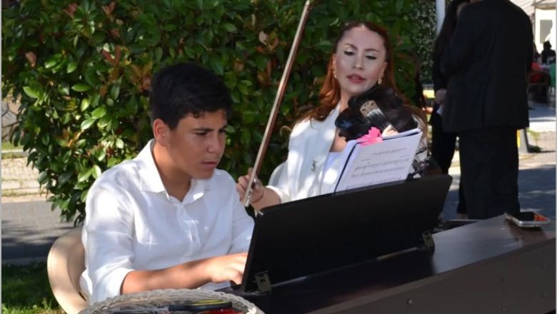Edremit’te Halk Eğitim Sergisi Görsel Bir Şölene Dönüştü