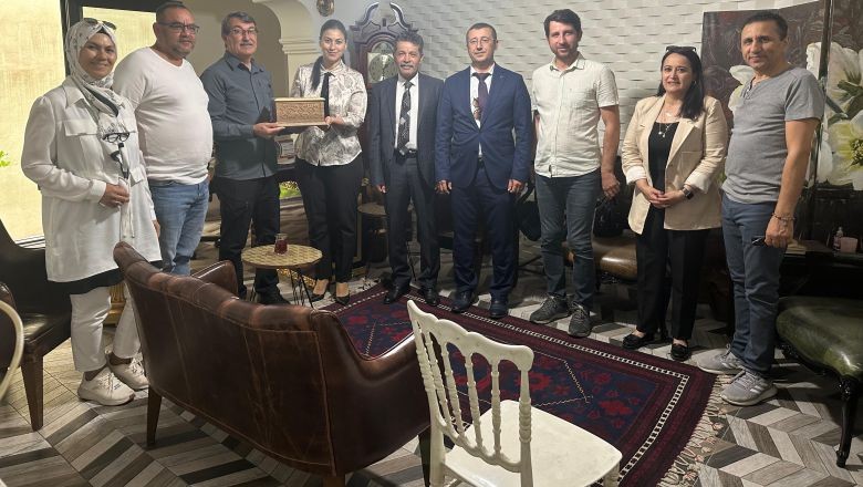 Eğitimcilerden MERHABA Gazetesi’ne Ziyaret