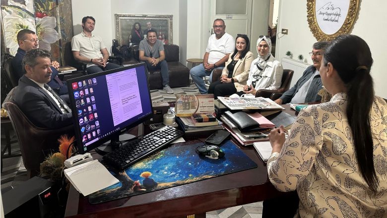  Eğitimcilerden MERHABA Gazetesi’ne Ziyaret