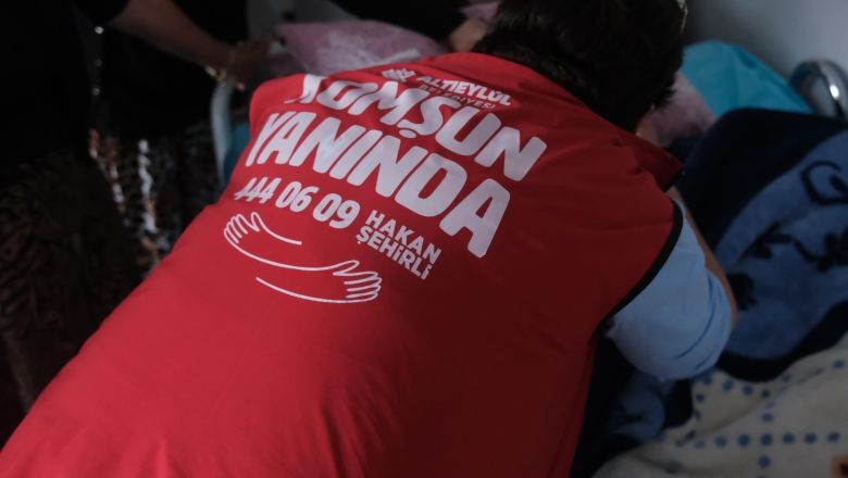  Başkan Şehirli Komşularının Yanında