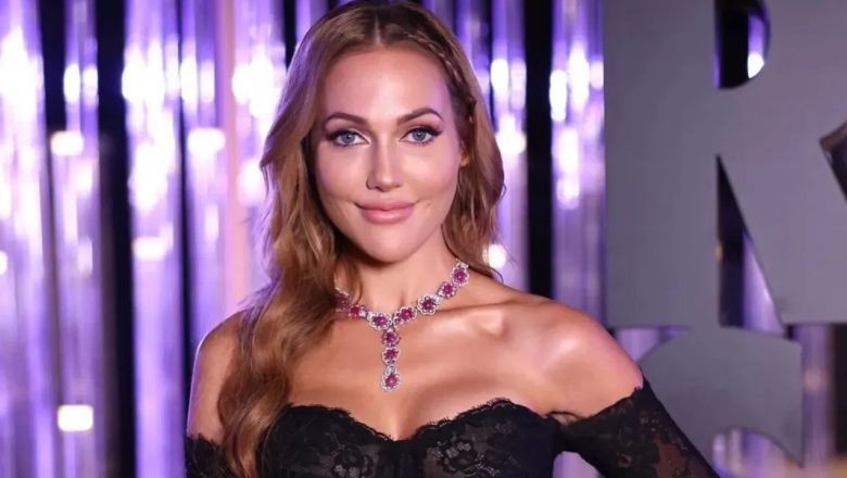 "Yeni Hürrem mi?" Lara Sosyal Medyayı Salladı - Resim: 4