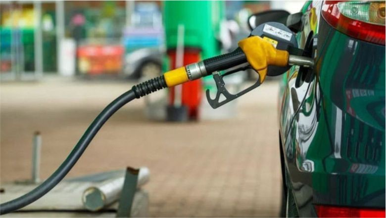 Son 2 Ayda, Benzine Yüzde 70 Zam Geldi