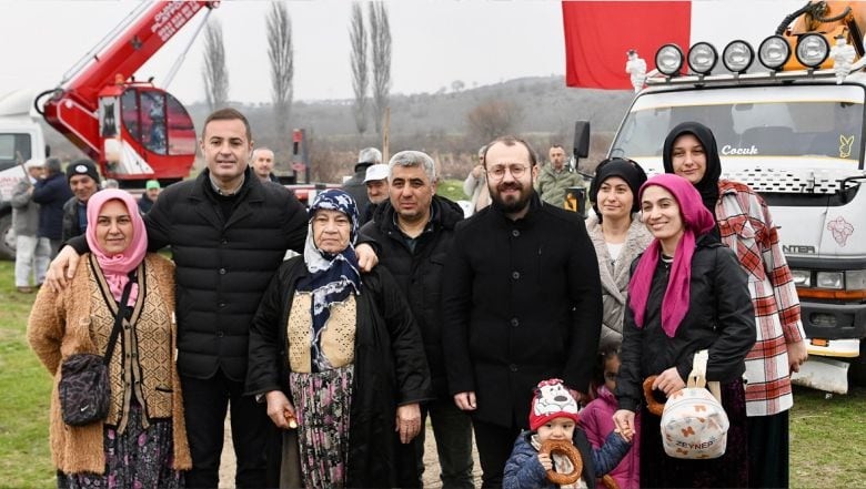 Mansur Yavaş İçin Toprak Kazdılar