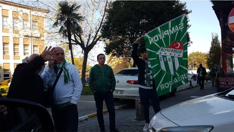 Balıkesir yeşil beyaza boyandı