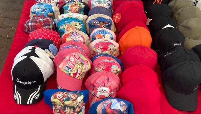 Balıkesir Pazar Pazarı'nda Anime Modası