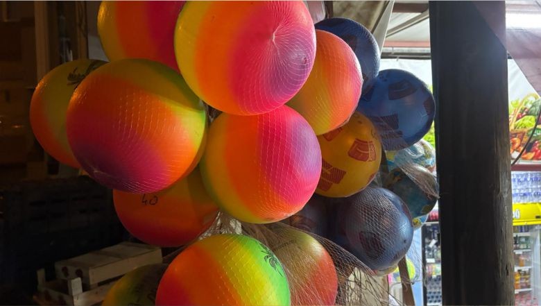 Balıkesir’de Plastik Toplar Rafta