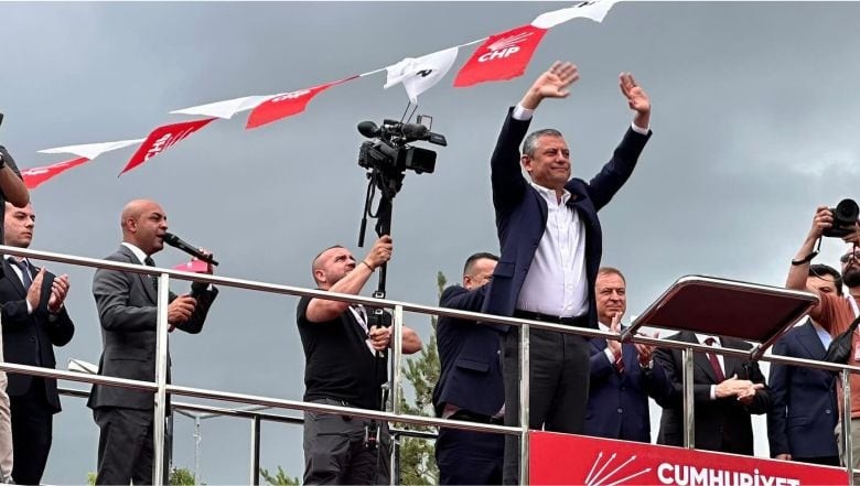 Kale Siyaseti Yok, Tek Kale Var