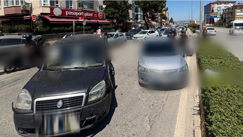 Bandırma Caddesi'nde Kaza